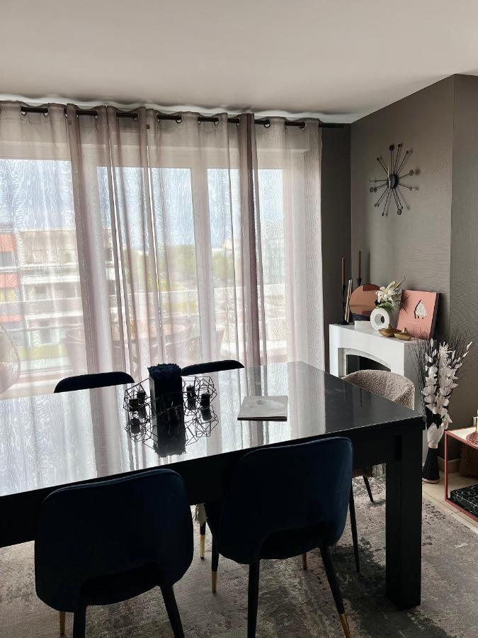 Appartement Climatise 3 Etoiles T3 Chic A Strasbourg Avec Billard Et Terrasse Exterior foto